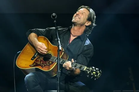 Brett James Has Died in Plane Crash